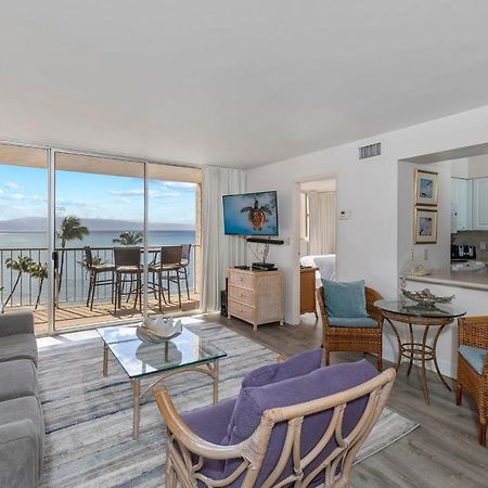Kahana Incredible Beachfront 1Br - Sleeps 4 Awesome Location And In The Center Of Restaurants Many Beaches Golf And More 빌라 외부 사진