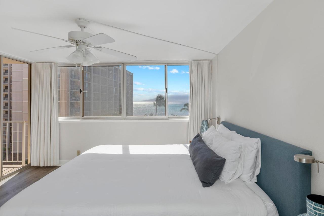 Kahana Incredible Beachfront 1Br - Sleeps 4 Awesome Location And In The Center Of Restaurants Many Beaches Golf And More 빌라 외부 사진